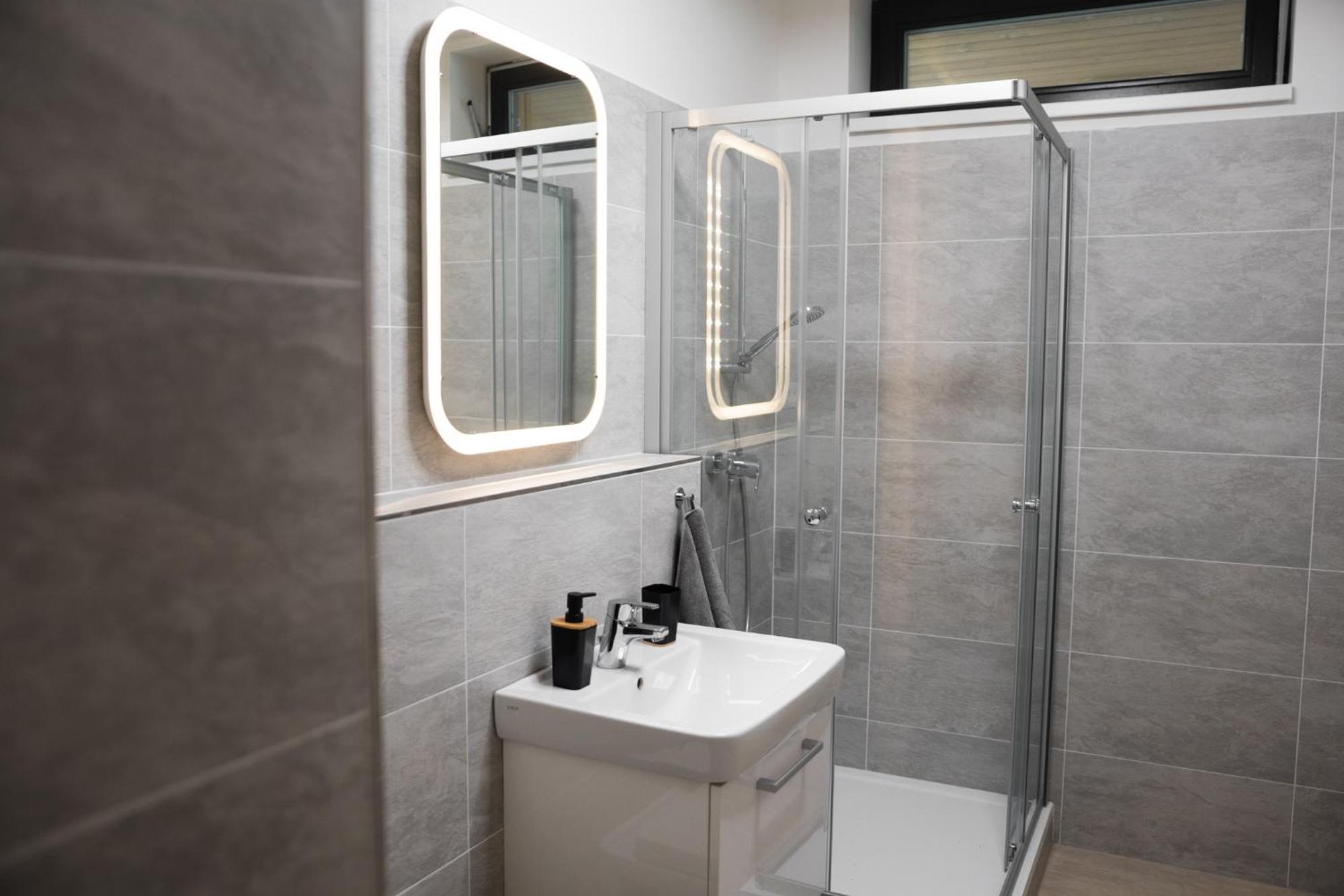 Ubytovani V Beskydech - Apartman Patrik Celadna Exterior photo